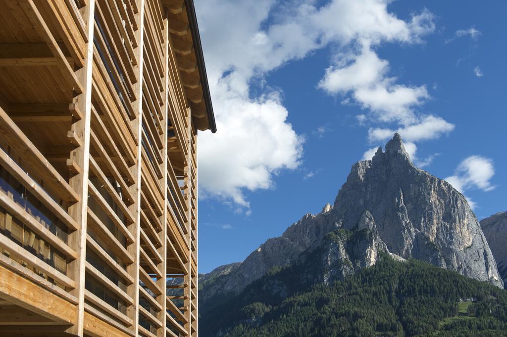 Hotel Arvina Сьюзі Екстер'єр фото