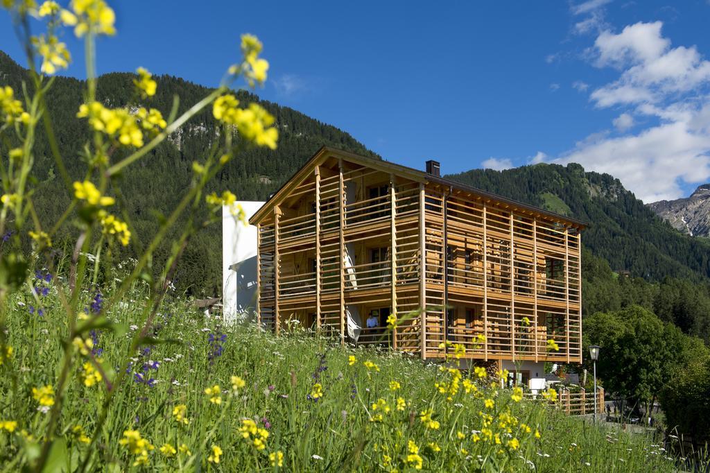 Hotel Arvina Сьюзі Екстер'єр фото