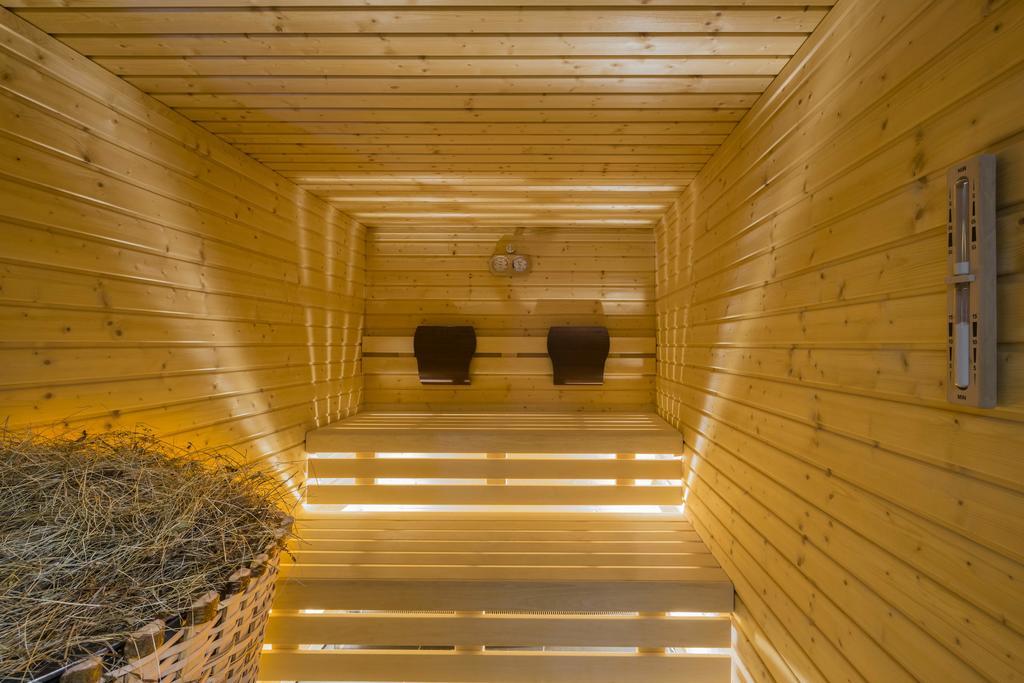 Hotel Arvina Сьюзі Екстер'єр фото